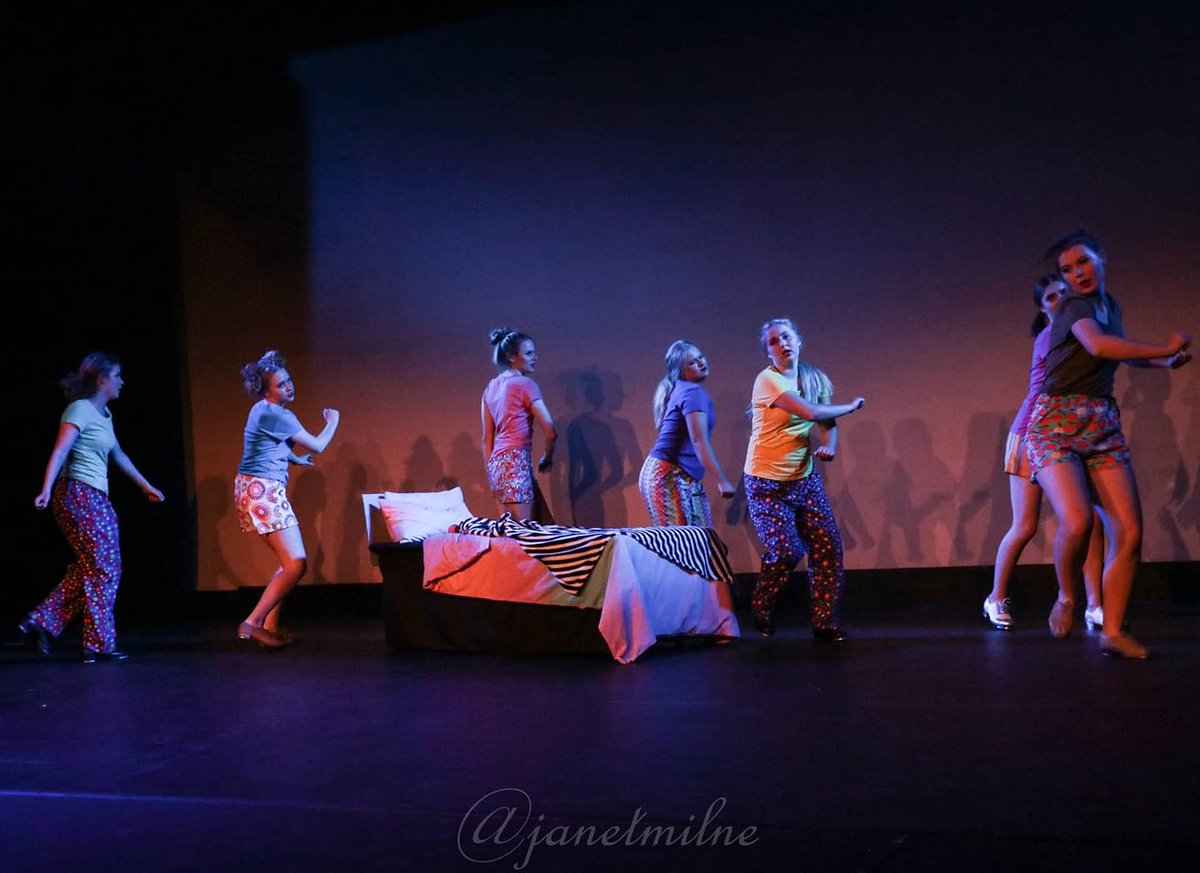 Born2MoveDance's tweet photo. 2020 Born To Move Production 
Theatre Hawke's Bay @theatrehawkesbay
'Decades of Dance'
.
2010s - The Lazy Song
.
Photo 📷 Janet Milne
.
#decadesofdance #dance #performance #jazz #tap #musicaltheatre #hiphop #contemporary #borntomovedance #theatrehawkesbay https://t.co/fMCGyKe7SI