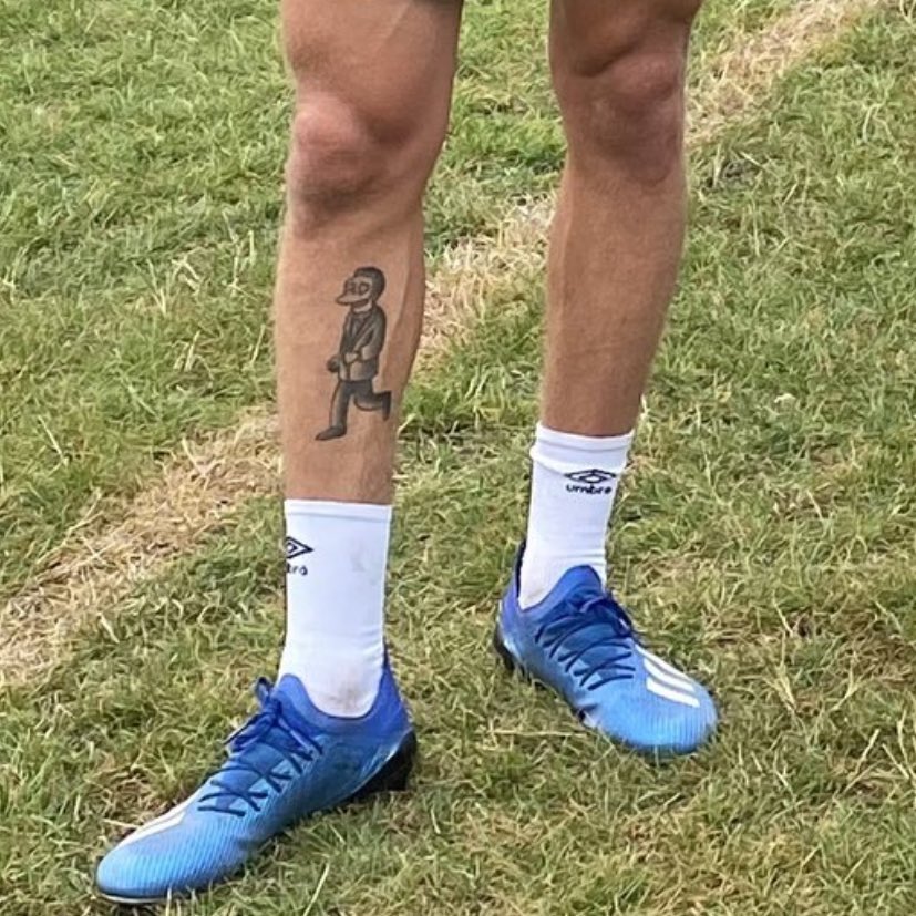 Twitter 上的the Sportsman Hibernianfc S New Signing Jackson Irvine Has A Tattoo Of Moe Szyslak On His Leg And We Love It T Co Mx3slz0qie Twitter