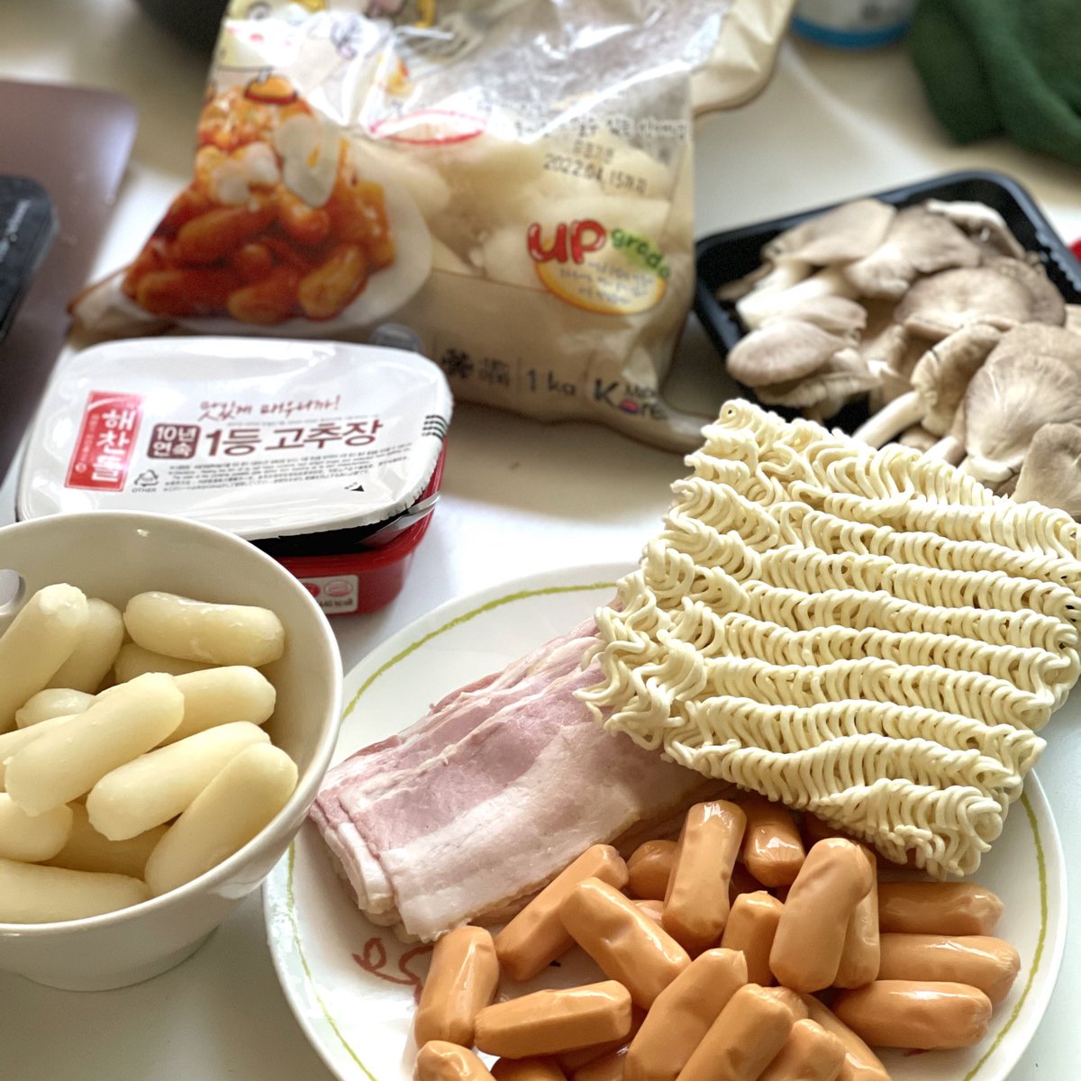 ลุงอาร์ม tweet media