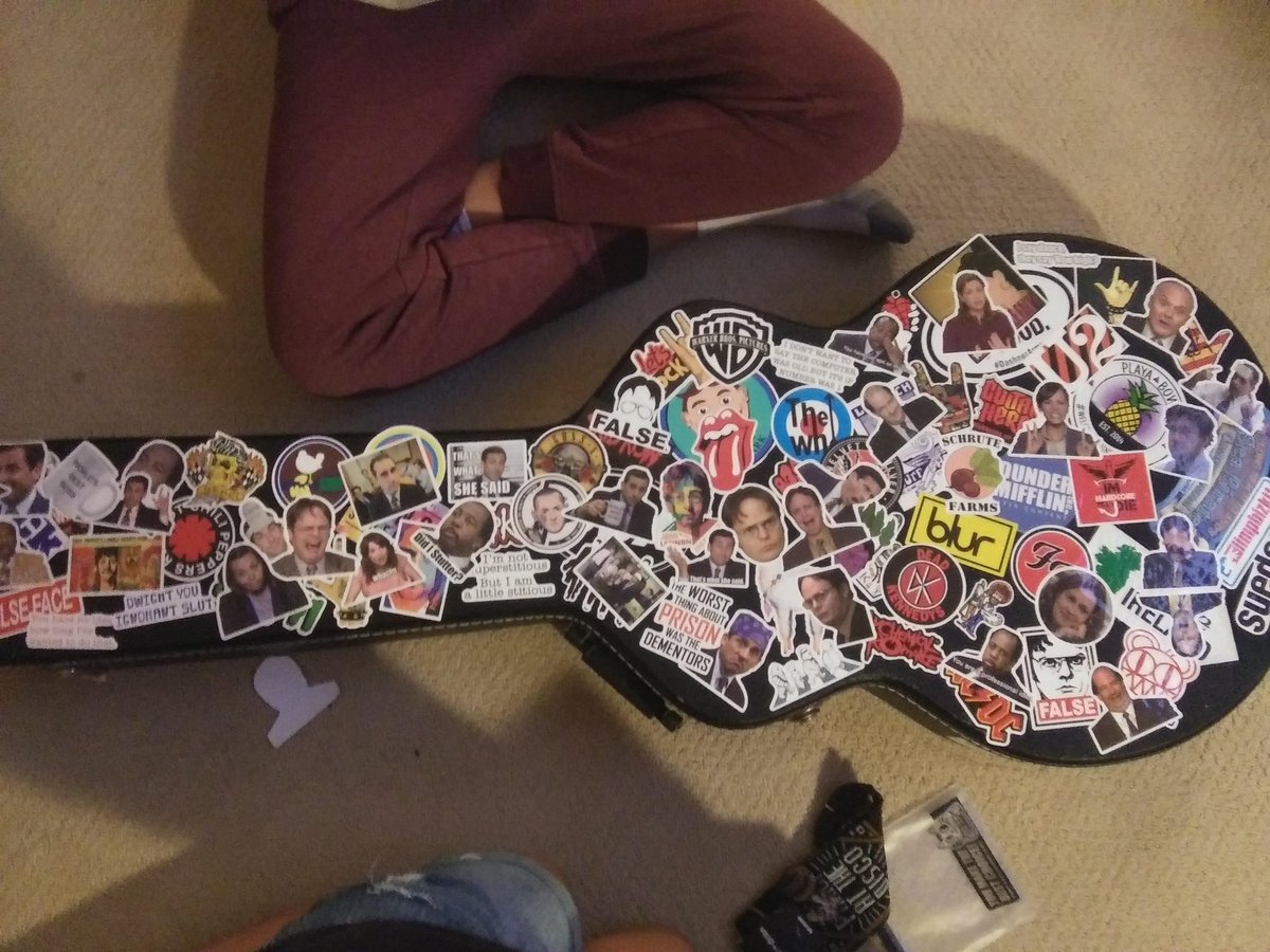thenoisyclan's tweet photo. Happy #NationalStickerDay ! Time for us to show off our art πΌ #getnoisy https://t.co/WRiIIAkL2a