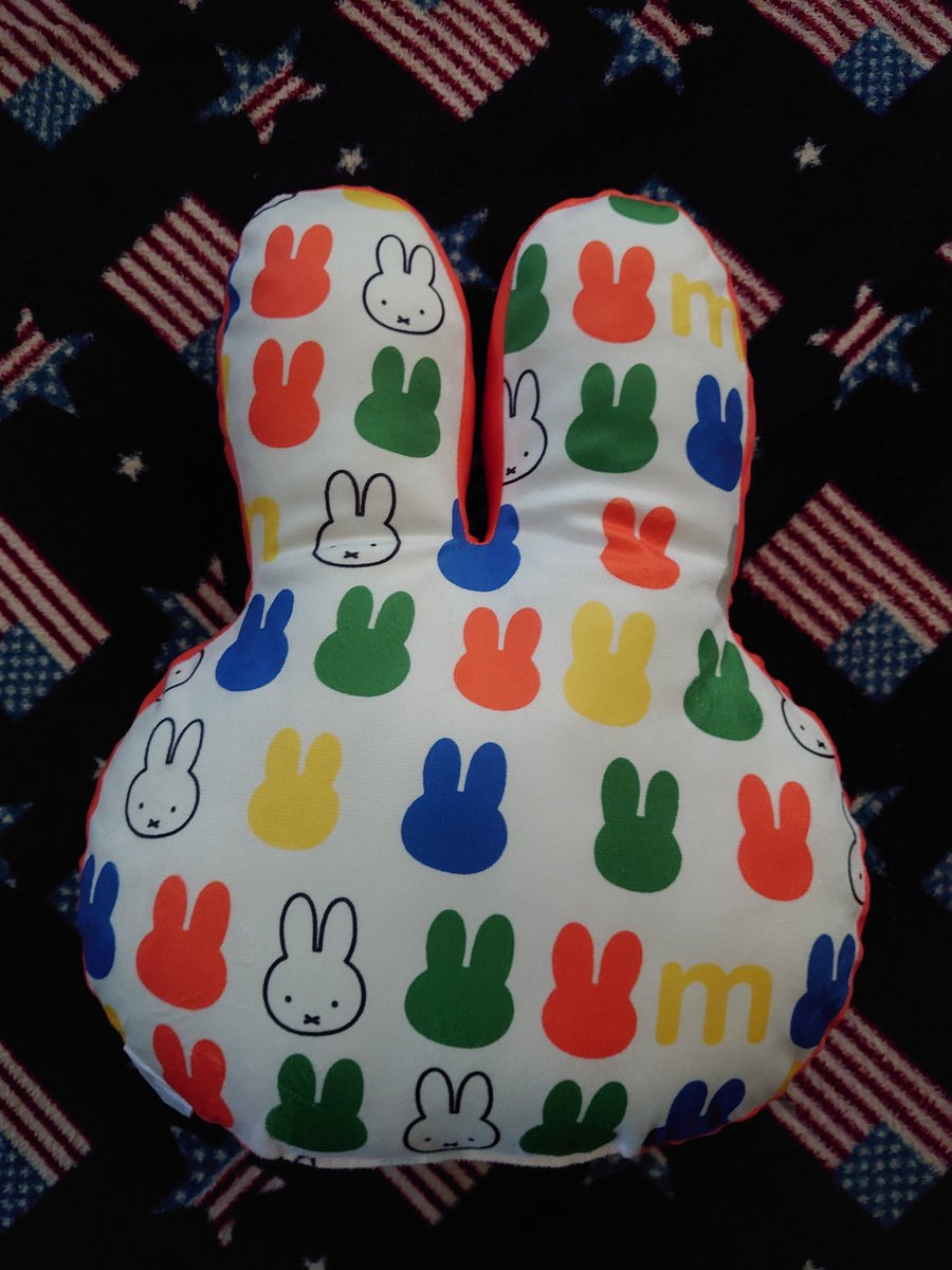 Happy Roco しまむら ミッフィー なんとかフェイスクッションゲットできました 前回エコバッグ全然買えなかったので雪辱をはらせました 笑 敷パッドも買えた 嬉しい しまむら ミッフィー ディックブルーナ しまパト しまむら購入品