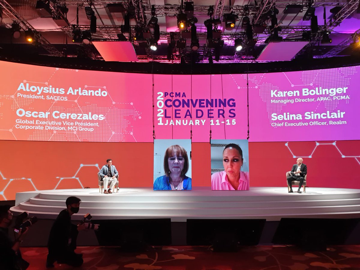 Hybrid events in action - live, virtual and #holograms on the stage - <a href="/pcmahq/">PCMA</a> walking the talk yet again #pcmacl21 #eventprofs <a href="/marinabaysands/">Marina Bay Sands</a> <a href="/NorthstarMeets/">Northstar Meetings Group</a> <a href="/MCAsiaMag/">Meetings & Conventions Asia</a> <a href="/mcmagtweet/">M&C</a>