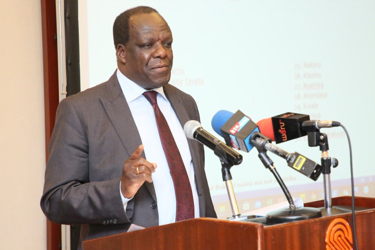 KenyaGovernors's tweet photo. The Council of Governors led by @CogChairman H.E @GovWOparanya , @JamesOngwae and H.E @GovernorKiptis today held a consultative meeting with editors from various media houses in Kenya to discuss Key issues partaining the Health Sector in Kenya. https://t.co/5loagRv1XV