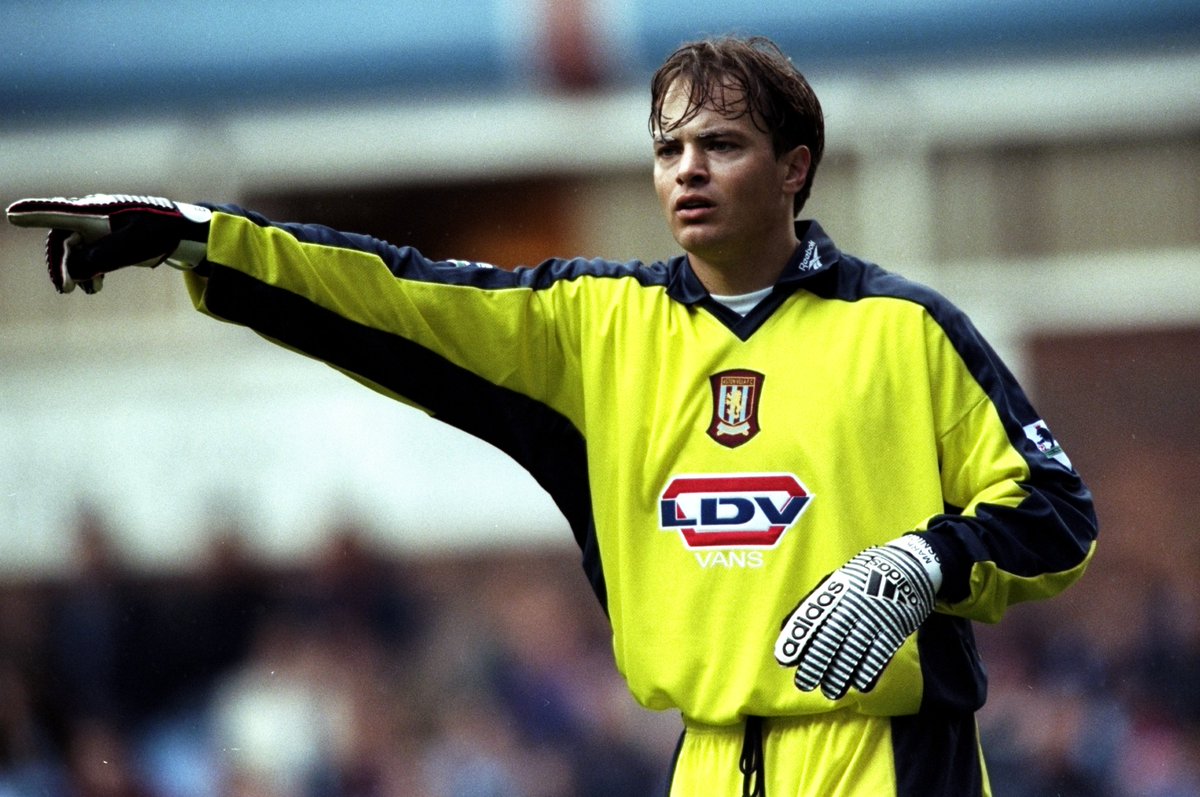 AstonVilla's tweet photo. Happy birthday, @TheRealBozza! 🥳 https://t.co/A44teuk3Ir