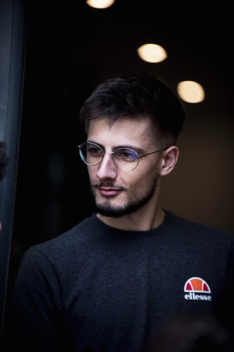 _AlexPerrin's tweet image. #PortfolioDay du sport, de l’esport, des portraits. Je suis intéressé par tous les projets. Mes dm sont ouverts. Contactez-moi vite 😁

#RT Apprécié 

perrinalexis.com 📸