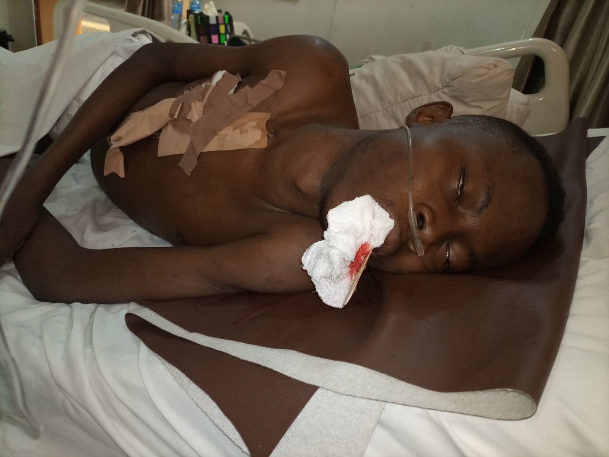 BWojuola's tweet photo. Williams Kayode is a final year student studying psychology at Nassarawa State University, He is a Sickle Cell patient suffering from Kidney infection and has been placed on dialysis at state house medical centre, Asokoro Abuja. https://t.co/kzFXhdrNvh