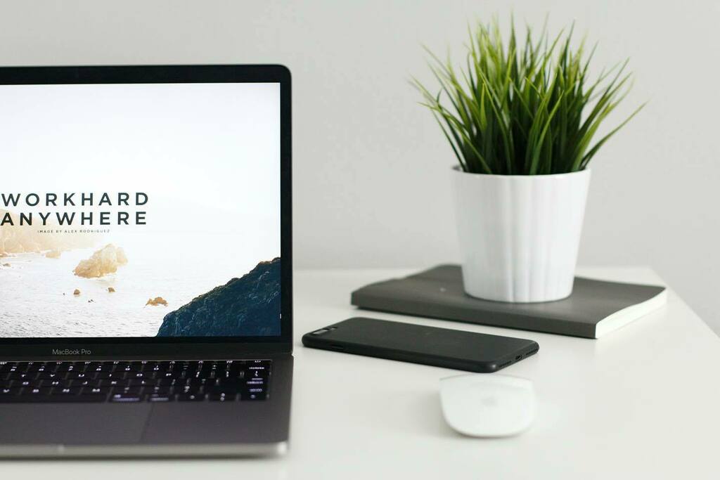 dennisleoca's tweet photo. How is everyone’s week going? Is anyone find it hard to be productive in this climate? Just checking 😅
#digitalagency #productivity #uxnative #uxdesign #uidesign #creativeagency #followforfollowback https://t.co/TJj0PY48JJ