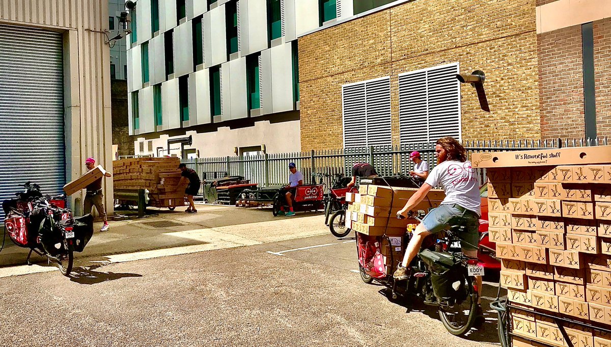 pedalmeapp's tweet photo. You can feel the warmth in this photo!
We are also now taking back and recycling @fredds_flowers boxes - just don't leave them out in the rain!
#pedalme #cargobike #cargobikedelivery #flowerrun https://t.co/691BBiQZFA