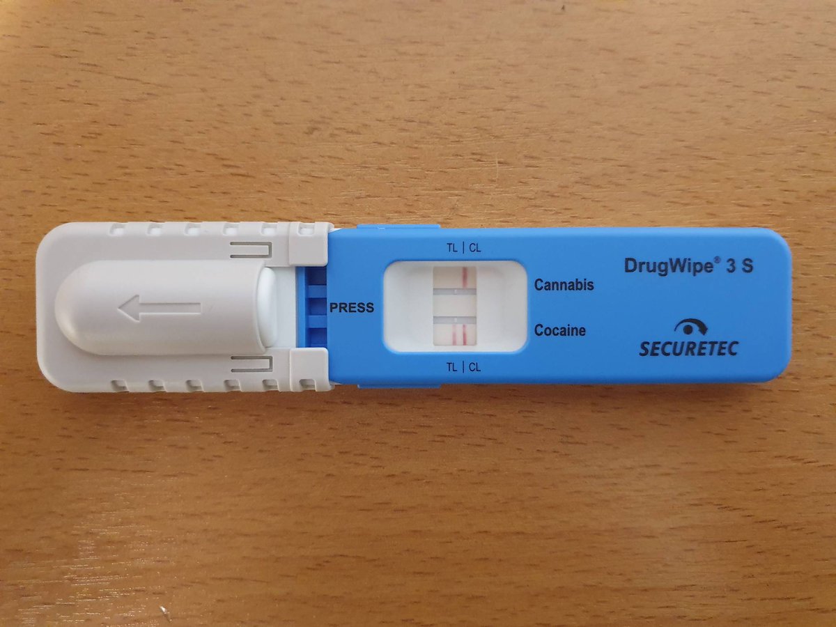 PSOSAbershire's tweet photo. #PeterheadCPT stopped a vehicle in #Peterhead yesterday (12/01/2021) and the driver provided a positive sample for Cocaine.
The driver was arrested and later released pending analysis of the blood sample taken at custody.
#Fatal5
#KeepingRoadsSafe https://t.co/NwpWjZD3uM