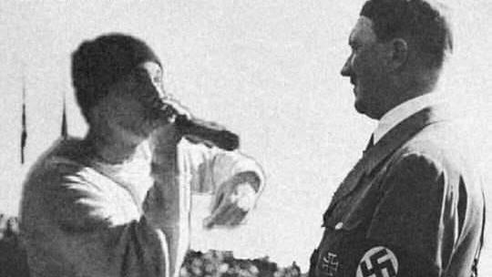 thanks for reading this historically factual thread, stay tuned for my next one, "How Eminem Battle-rapped Hitler to end WW2"RT's appreciated 
