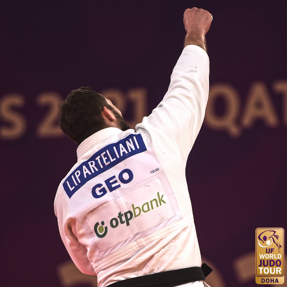 As Kotsoiev's right arm came high, @varlamliparteliani caught it and dropped under for a lightning fast drop Seoi! He really is one of the greatest Judoka of this generation, such incredible longevity!

#JudoMasters #Judo <a href="/qatar_olympic/">Team Qatar 🇶🇦</a> 

© IJF Media Team - Robin Willingham