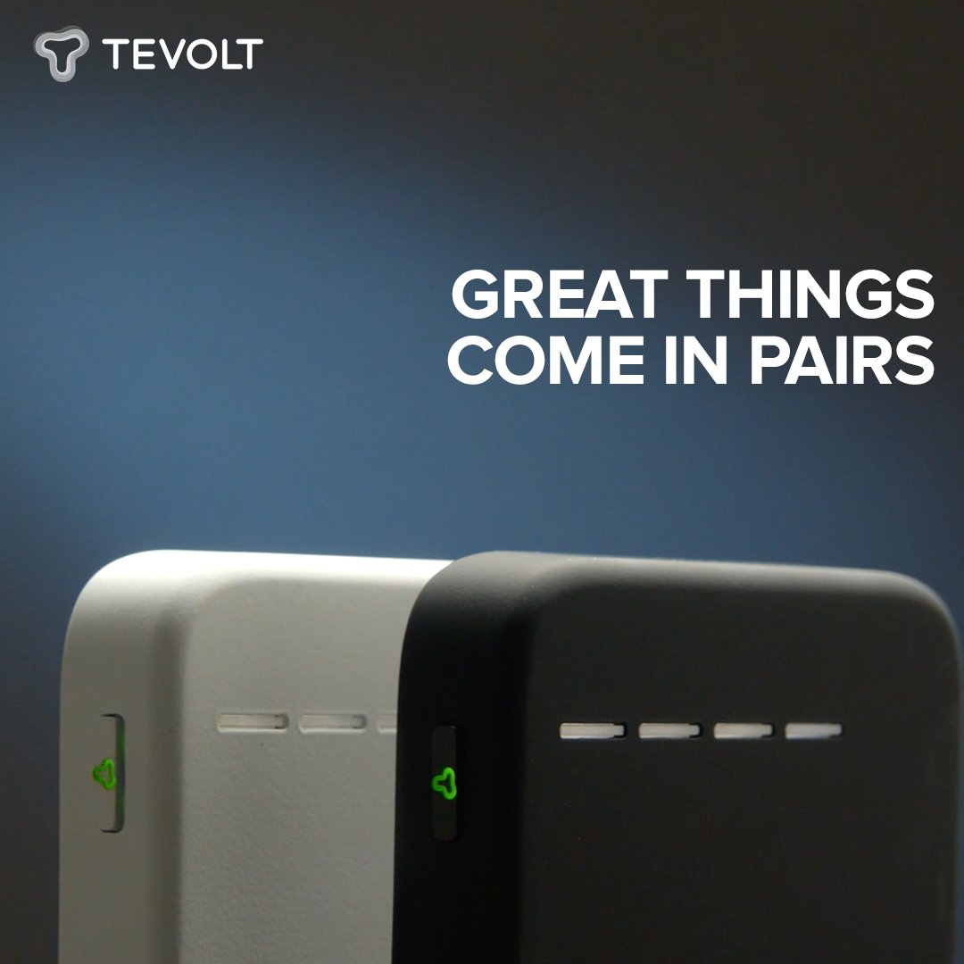 TevoltPlus's tweet image. Tevolt works with any phone. We mean any phone. 
Just attach the adhesive studs to the back of your phone or case and start charging wirelessly or through a cord.
Visit tevolt.com for more!
.
#powerbank #iphone #samsung #samsungpowerbank #iphonecharger #smartphones