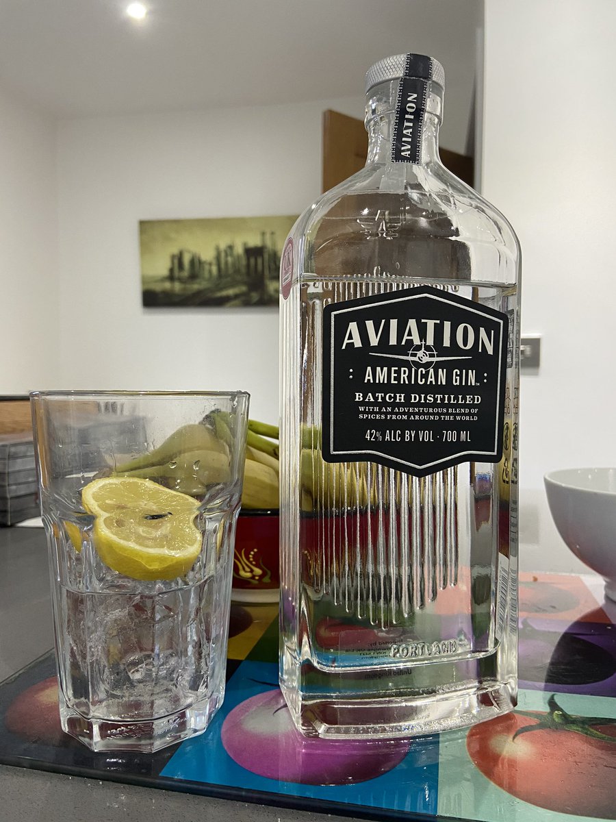 leighkwatkins's tweet photo. Suck a fat one home schooling!  #anotherdaydone @AviationGin @VancityReynolds @NatashaWatkins1 https://t.co/vx66z9HNOM