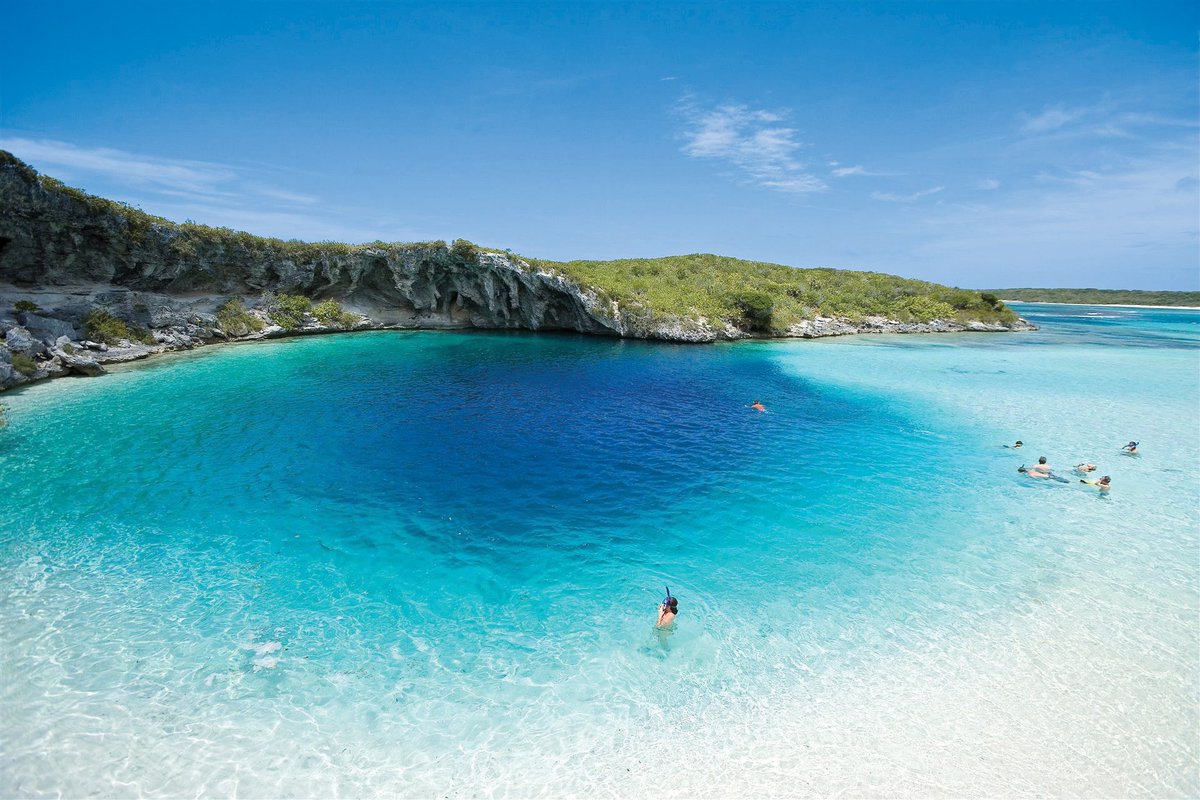 The Bahamas Tourist Office Canada tweet media