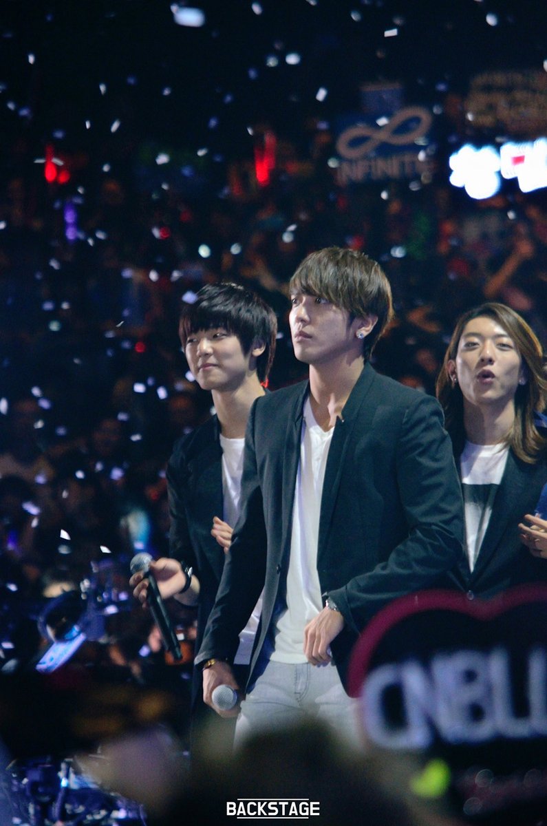 Lok_Boice's tweet photo. 🥳🥳🥳
축하합니다~축하합니다~
씨엔블루 11주년 축하합니다🎺🎺

Thank you CNBLUE
앞으로도 잘 부탁한다잉~🙇🏽
#씨엔블루
#CNBLUE
#11년된_스토리_고마워_씨엔블루
#과거현재미래_씨엔블루와_함께 https://t.co/FAAFt5yoeM
