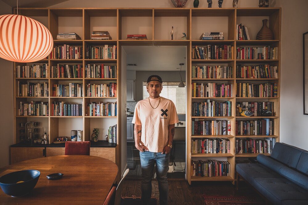 txmusicoffice's tweet image. Join us on the TMO’s @TXMusicMixtape TODAY, Wed, 1/13 at 2:30 pm CT on @KOOPradio where we’ll ft a few award winners from this year’s @Dallas_Observer 2020 Music Awards, incld: @larrygeemusic (Best Pop Act), @Dezi5music (Best Song), @coachtev (Best EP for “COTY”), &amp;amp; many more!