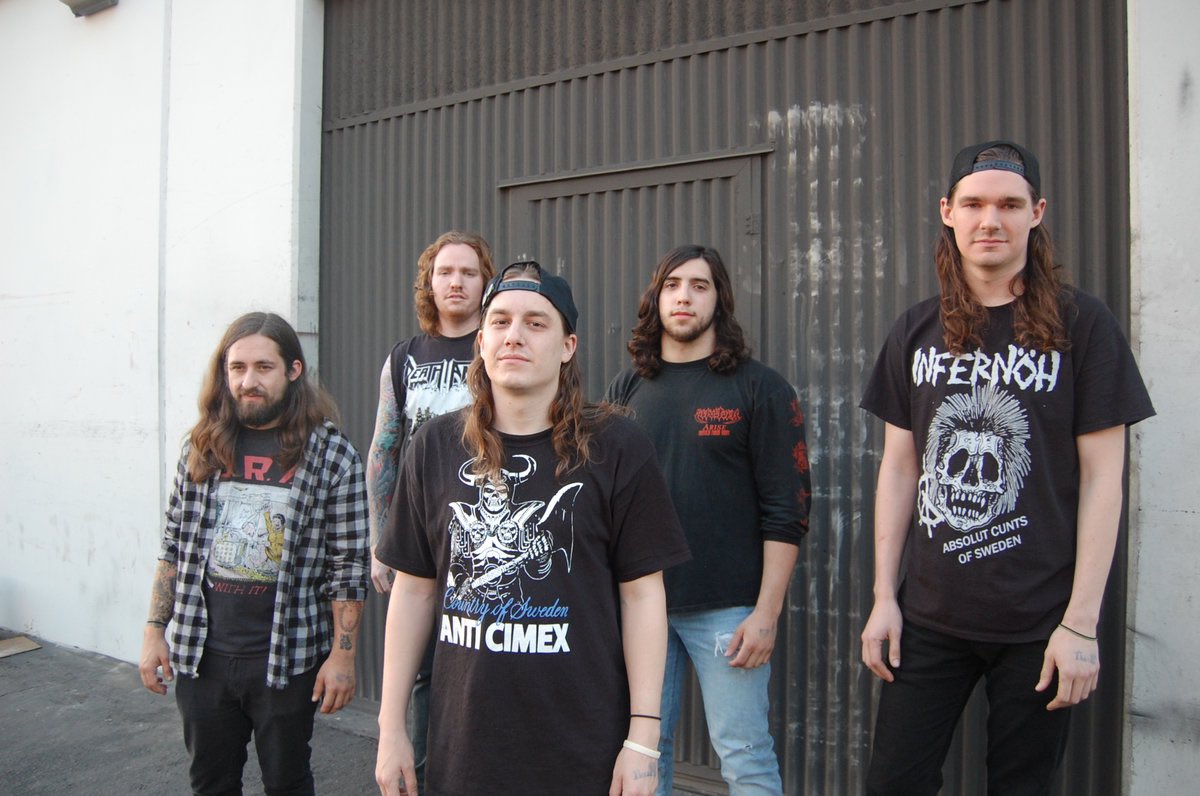 txmusicoffice's tweet image. Join us on the TMO’s @TXMusicMixtape TODAY, Wed, 1/13 at 2:30 pm CT on @KOOPradio where we’ll ft a few award winners from this year’s @Dallas_Observer 2020 Music Awards, incld: @larrygeemusic (Best Pop Act), @Dezi5music (Best Song), @coachtev (Best EP for “COTY”), &amp;amp; many more!