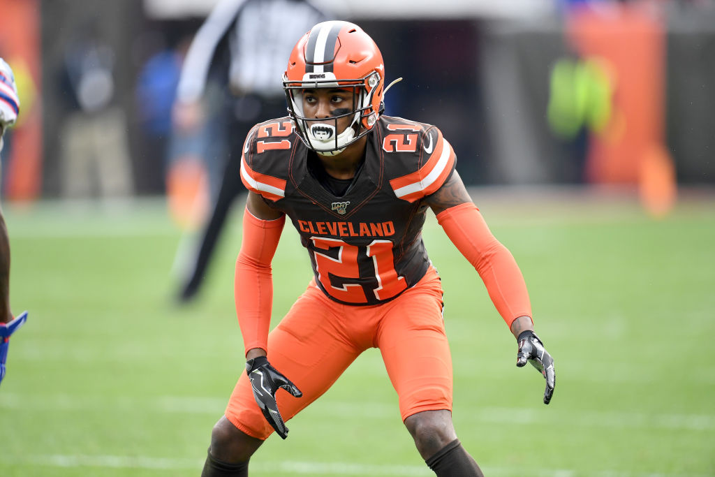 PFF's tweet photo. Denzel Ward: 31% completion % when in single coverage the last 3 seasons

The only CB below 40% 🔒 https://t.co/XuCwD3sr1K
