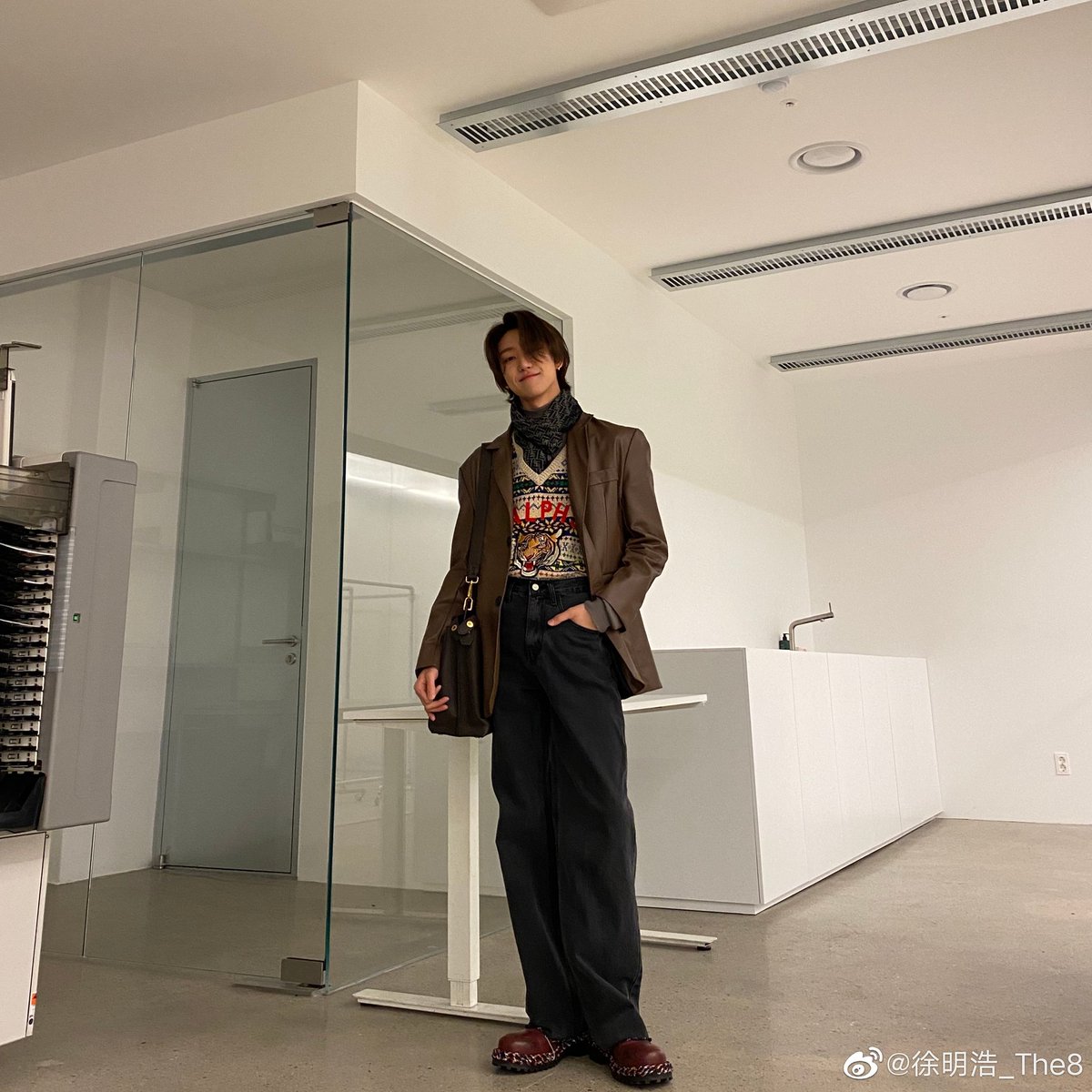 wonubliss's tweet photo. update from xu minghao!! 8fashion 😍🍂 @pledis_17 https://t.co/xsXHdd7gOH