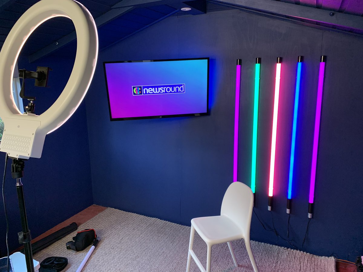 Here’s something I’ve been working on for the last few weeks. I’ve built a “studio” in my garden shed.