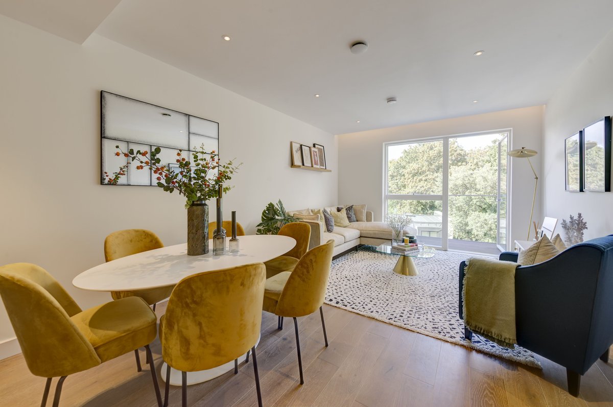 Creating a seamless flow between interior and exterior. The open plan interior layouts at Bishops Gate provide open, flexible and adaptable interiors. We love the link between the garden and living room! #WISH  #londoninteriordesign #luxuryresidential #interiorarchitecture