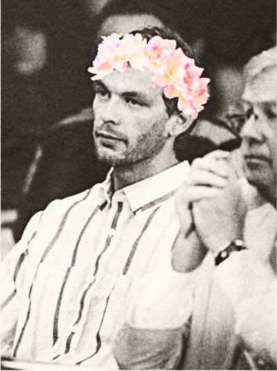 bfwpodsquad's tweet photo. Hey bloodies 👋🏾 long time no hear right? But we are back to at it. Season 3 is here!

Dahmer is the topic of conversation this week...need I say more? https://t.co/B4aVpWYc6k