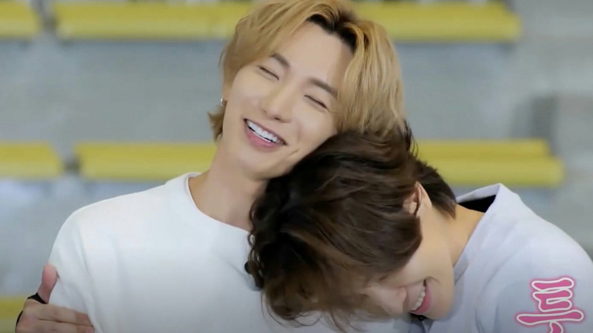 Leeteuk - Donghae : one of the most beautiful relationship you will ever see ~ a much need thread