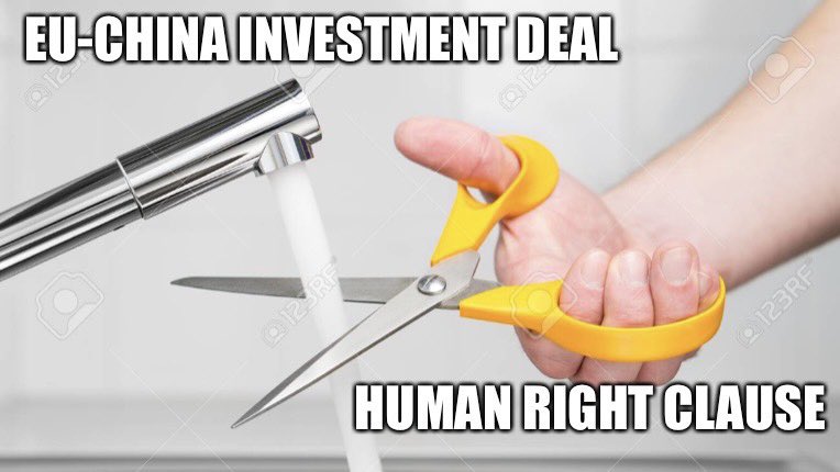 finnlau_cd's tweet photo. A warm reminder for #EU.

We’ve witnessed how #CCP 🇨🇳 lured #UK 🇬🇧 to sign an international treaty back in 1984.

It ended up with the death of #HongKong and countless scarifices.

Why would a human right clause work?

#StopCAI https://t.co/PfUhcSsMnb