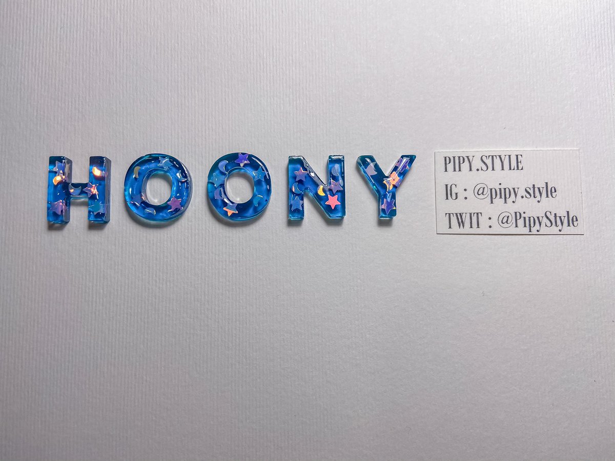 sweetieNpaint's tweet photo. Made to order
✦˚ ༘ ตัวอักษรเรซิ่น #Handmade 
♡ ราคาตัวละ 39B | 3ตัว 100B 
♡ มีกาวสำหรับติดในเซ็ท ตัวหนังสือสูง 1.5 cm หนา ~ 0.4 cm
♡ #CuteItembyPIPY
📝สอบถาม/สั่งทำลายอื่นๆทาง DM 
 จ้า

#เรซิ่น #resinart #resin #Hoony #winner #พี่ฮุน https://t.co/Xp2mdfPGDd