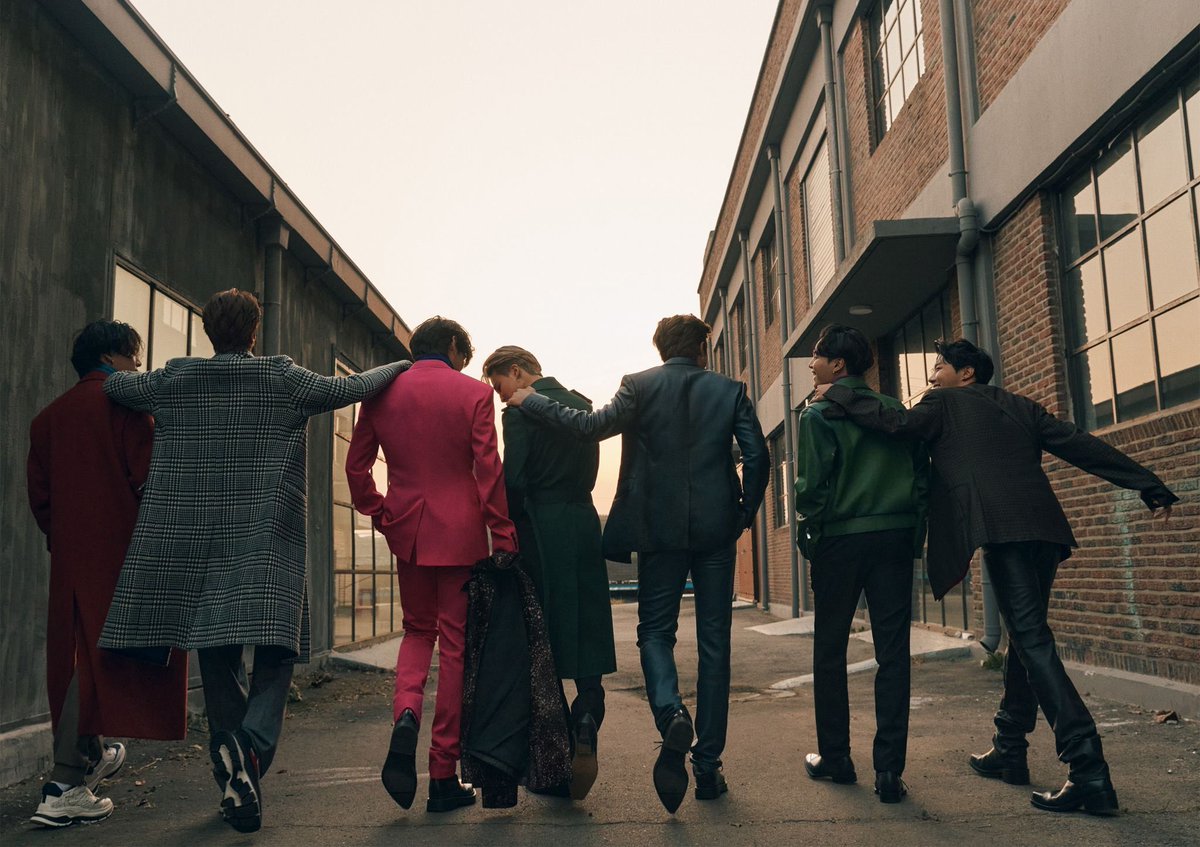 pkpopzhop's tweet photo. 🎉พร้อมส่ง นิตยสาร Esquire ปก #BTS ภาพข้างในดีมากก 😍😍
❗มีจำนวนจำกัด
🏷ราคา 829฿
📦ค่าส่ง EMS 70฿
ส่งของทุกวัน จ พ ศ.
✅สั่งซื้อ Line @wvf2456s
https://t.co/GQXdNpWZpX
#ตลาดนัดบังทัน #ตลาดรถไฟบังทัน #ตลาดนัดรถไฟบังทัน #ตลาดนัดรถไฟBTS #ตลาดนัดBTS #BTSARMY #BTSxESQUIRE https://t.co/Azham8zGtU