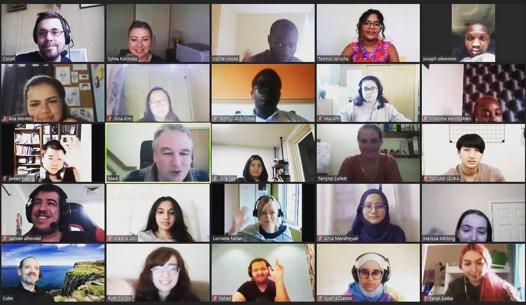 DifcCollege's tweet photo. Just a few smiling faces of students about to begin their journey to university with #DIFCIreland https://t.co/OfKDbhe0jQ