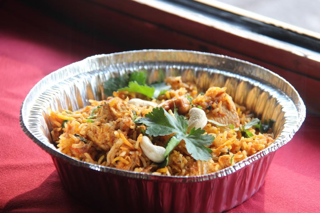 TheCumin's tweet photo. On request we've extended the delivery area to cover even more of you guys out there.
And 25% Discount when using 
The Cumin app to order
.
.
#Nottinghamdelivery #homedelivery #thecumin #takeout #nottinghamlive #orderin #datenight  #birthdays https://t.co/oODtreKeoy