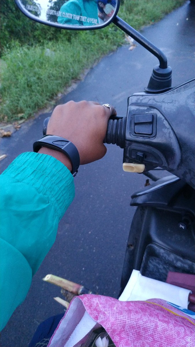ammusuriya1320's tweet photo. Morning la erunthu sama work innum val mudiyala 🙄
Pavam nanu
#Native
#Pushpavanam https://t.co/5j2oTVnMYZ