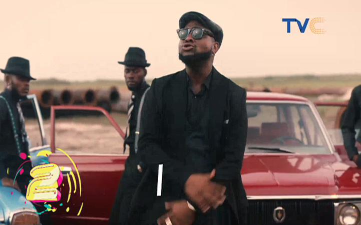 TVCconnect's tweet photo. One time, tiri gbosa for the 2 person wey born you. 🙌 It's @davido at no. 2 with JOWO 🎶 #ESplashonTVC #ESplashCountdown https://t.co/q6H3hpGjDk