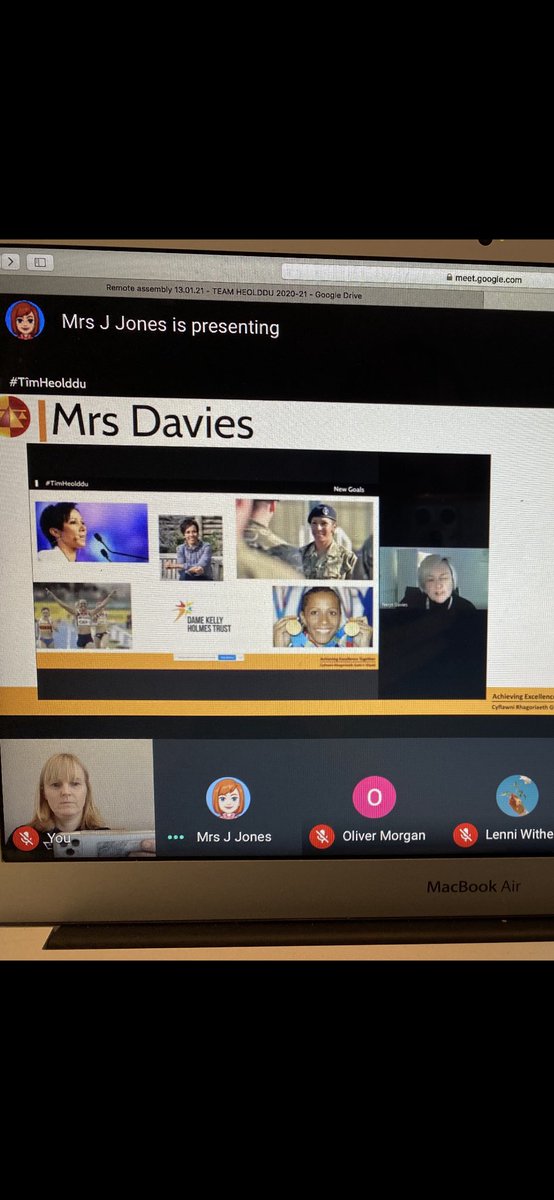 Heolddu Sixth-Form tweet media