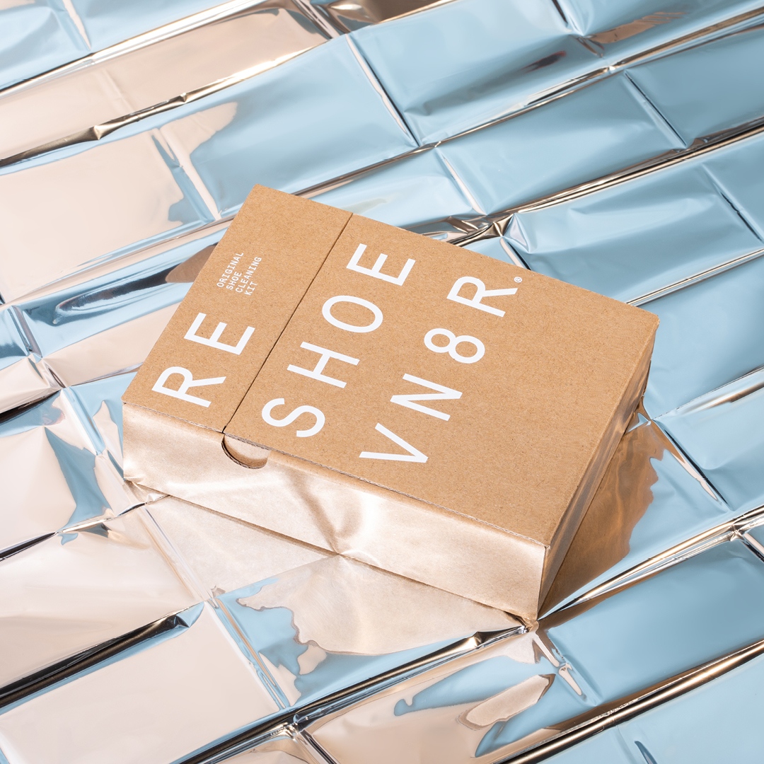 Socio Design (@sociodesign) on Twitter photo Box Refreshed. Introducing our rebrand for <a href="/reshoevn8r/">Reshoevn8r</a>, the world's most respected sneaker care specialists.
With @hypetypestudio
Made possible by <a href="/askusforideas/">AUFI</a>
Designed with Aperçu by <a href="/colophonfoundry/">Colophon Foundry</a>
Sneakers by <a href="/axelarigato/">Axel Arigato</a>
Box Refreshed. Introducing our rebrand for <a href="/reshoevn8r/">Reshoevn8r</a>, the world's most respected sneaker care specialists.
With @hypetypestudio
Made possible by <a href="/askusforideas/">AUFI</a>
Designed with Aperçu by <a href="/colophonfoundry/">Colophon Foundry</a>
Sneakers by <a href="/axelarigato/">Axel Arigato</a>

