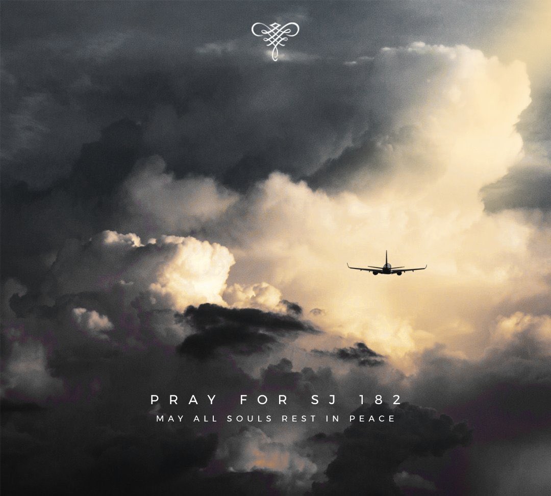 The retrieval of SJ182 flight data recorder (‘black box’) from Java Sea gives hope of an explanation to grieving Indonesian families. For now my deepest sorrow to 🇮🇩 tidak ada kata yang bisa mengembalikan mereka yang terhilang