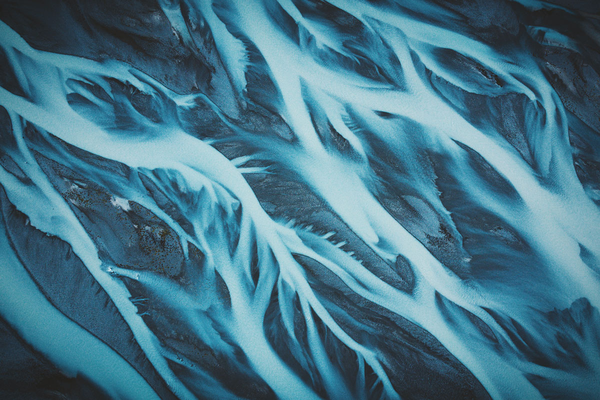 BabaRamDass's tweet image. "The question is about the #balance between inner work (work on yourself) and outer work. I’ll tell you, each person has got to #intuitively #trust themselves."
– #RamDass

ramdass.org/its-just-a-mat…