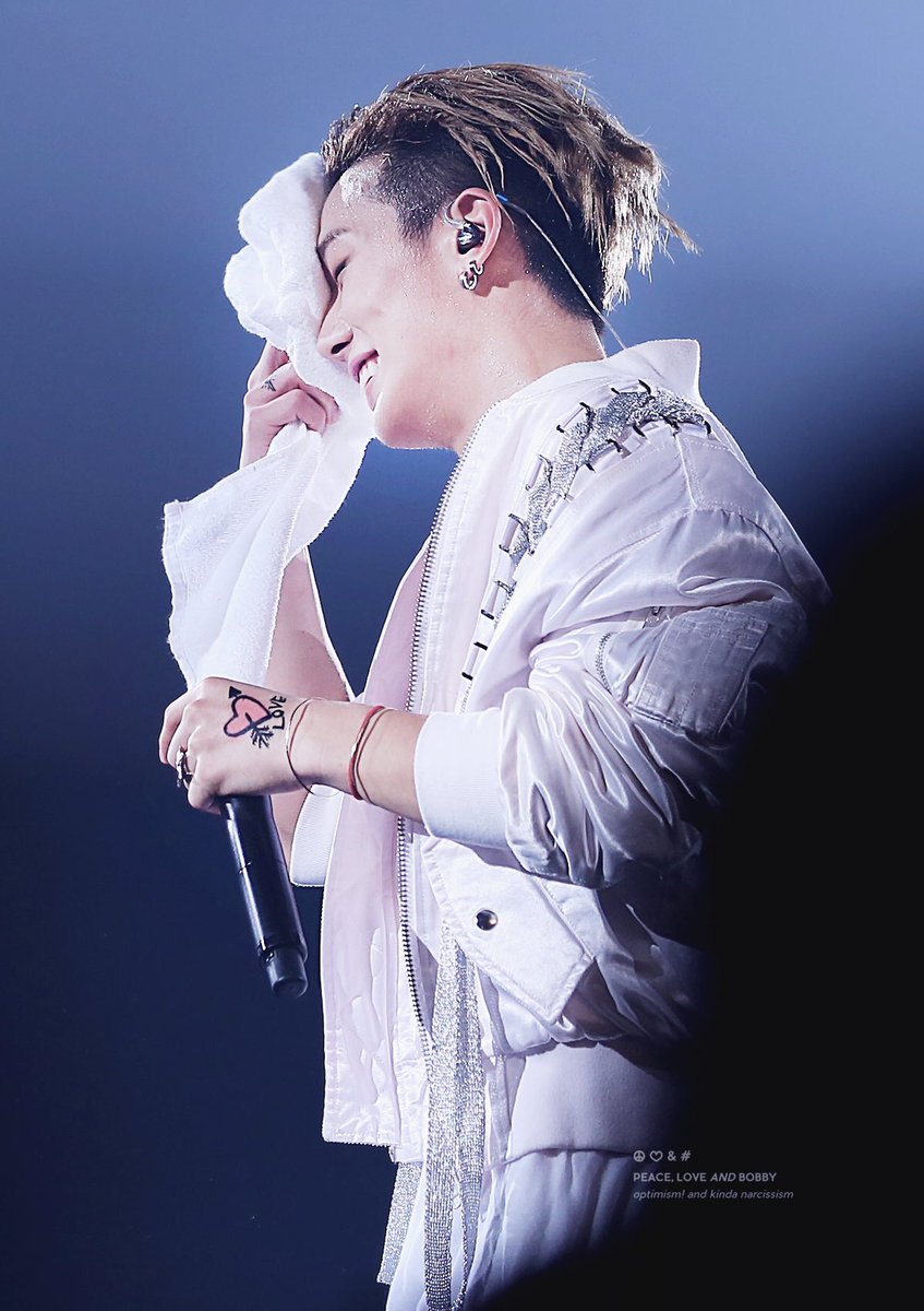 • The Red Heart Campaign:the campaign to fight against violence (in family, kids, or even partner) by painting a red heart on their hand. the campaign also encourages supporters of victim and survivors to do a red heart to show their solidarity  @YG_iKONIC  @bobbyranika  #BOBBY