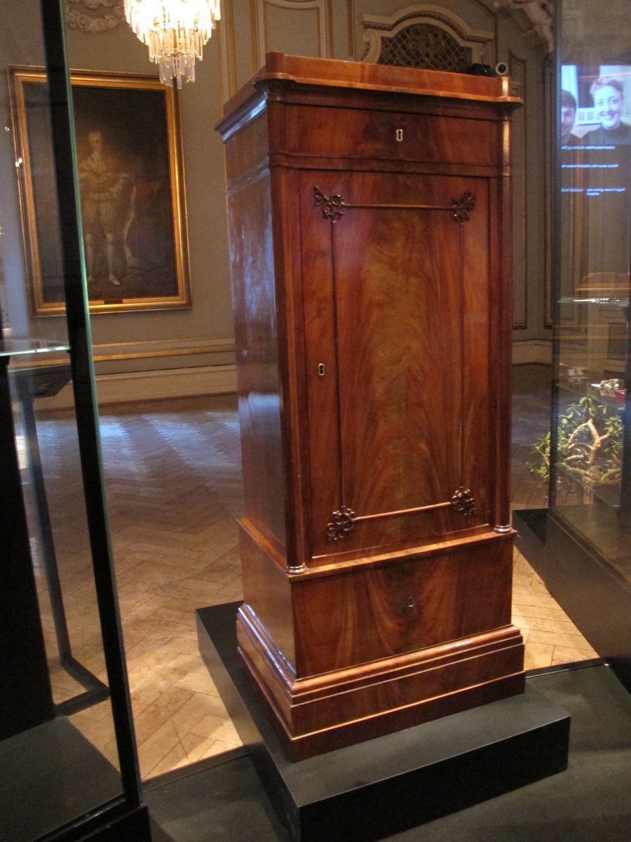 Nigel Warburton 🇺🇦 #FreeUkraine tweet media