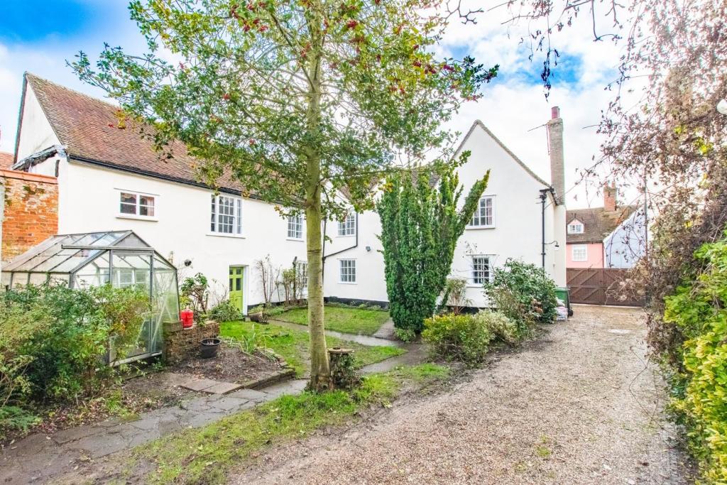 danielbrewerEA's tweet photo. 6 Bedroom Detached House For Sale
High Street, Great Bardfield
Offers Over £850,000
https://t.co/H5yi8ZqKGD https://t.co/vJW1tPtsv9