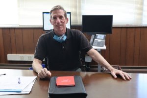 Wauwatosa Mayor Dennis McBride