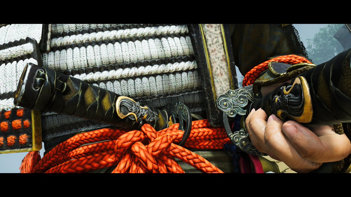 目貫カマキリ 昨日のカマキリを見つけてからずっと気になってた 他の刀装具の「目貫