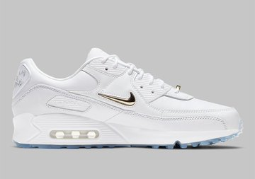 copmasterovic's tweet photo. Nike Air Max 90 "Pirate Radio"
Release Date: Jan 19th, 2021 (Tuesday)
Style Code: CW4070-100
=>https://t.co/PAp6ztPavb https://t.co/S5S2K9Bvw0