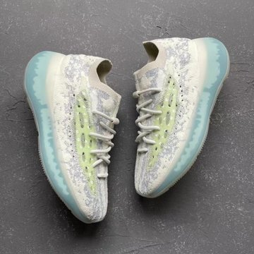 copmasterovic's tweet photo. Detailed Look at the adidas Yeezy Boost 380 "Alien Blue". 
https://t.co/PAp6ztPavb https://t.co/TjIFcfaJ3t
