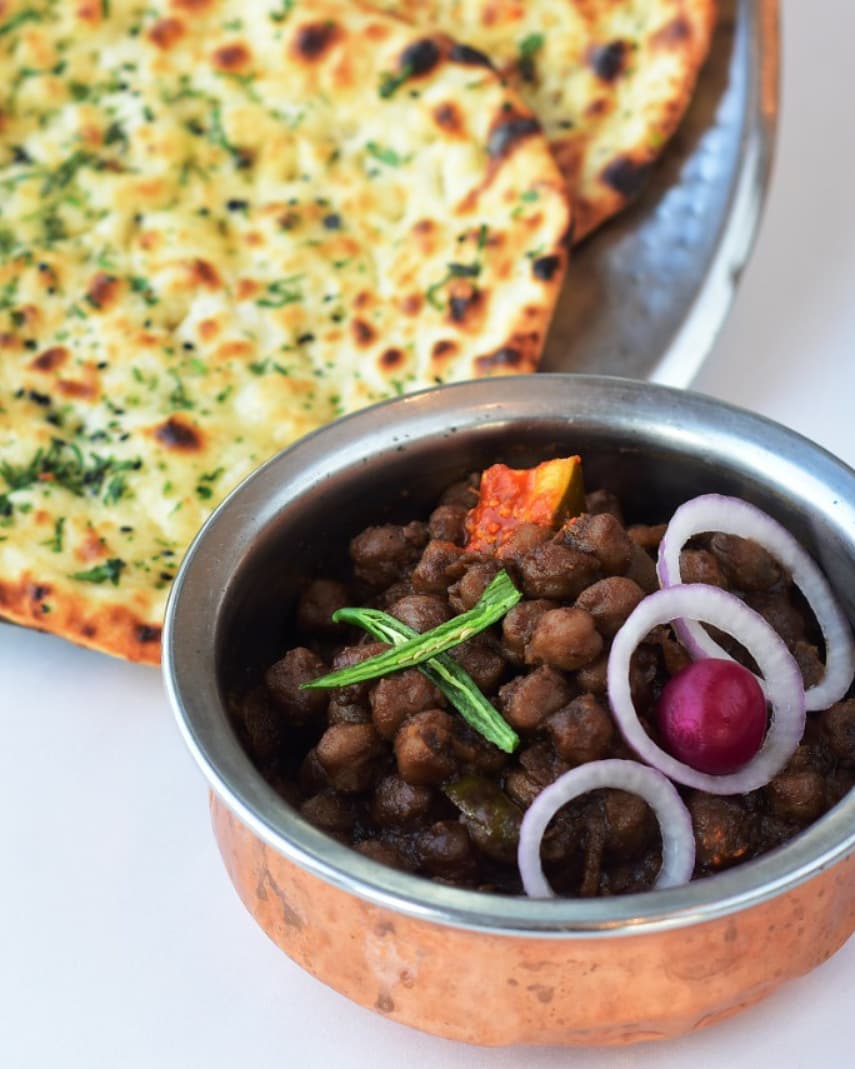 This #SundayBrunch, experience delectable meals to celebrate festival of Lohri, Pongal and Makar Sankranti. Prominent refined wines from <a href="/sula_vineyards/">Sula Vineyards</a> will add to the afternoon of celebrations.

For reservations, call 022 6882 8656.

Image 1 📸 : <a href="/itsmumbaifoodie/">Mumbai Foodie</a>