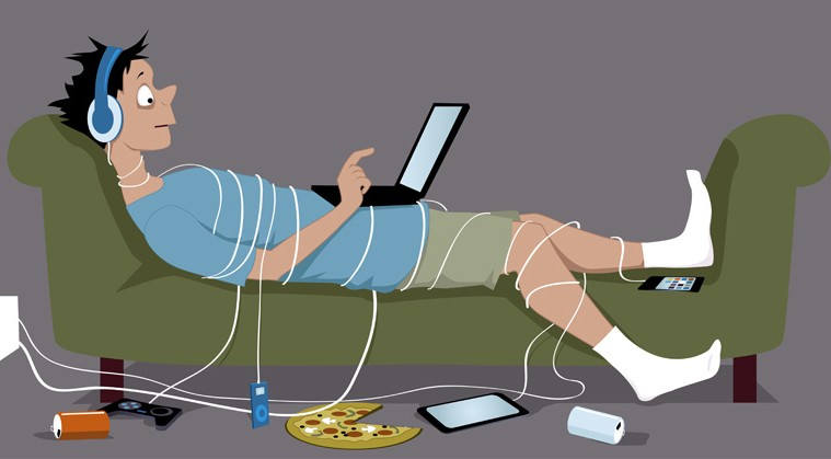 2 Reduce distractionsDistractions often ruin your productivity levels.Some of the most common are social media, television, games & many more..