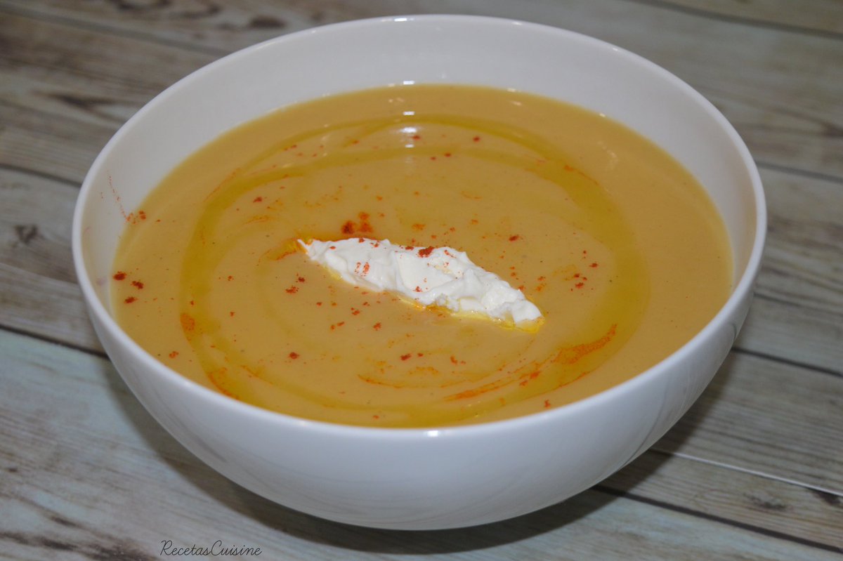 Hoy hemos publicado esta nueva receta en el blog. Se trata de una crema de puerro, patata y pera al azafrán que nos vendrá de maravilla con este frío helador. 🥶🥶
Podéis verla aquí 👉🏼 bit.ly/3nDzLyk #CuisineCompanion #Companion