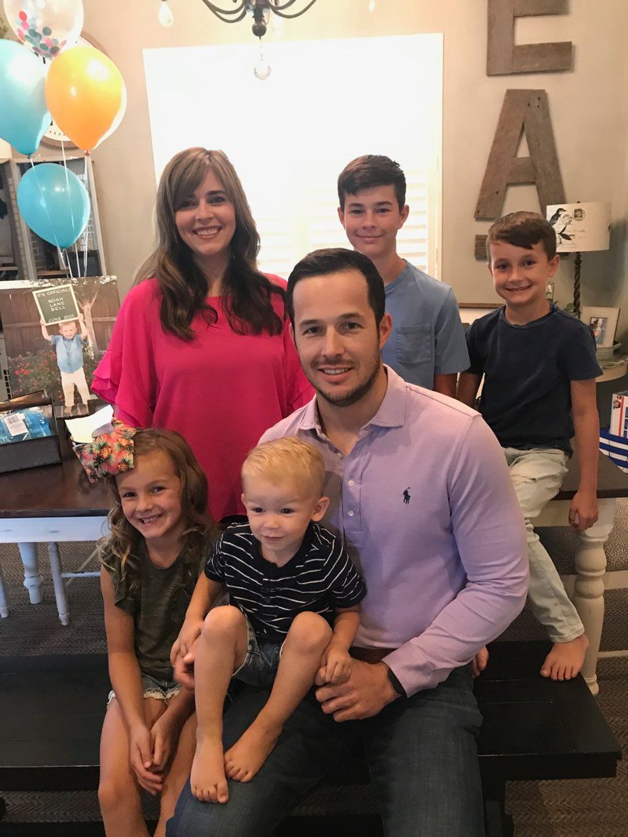 wtamu_cob's tweet photo. ⭐. Alumni Spotlight ⭐ 
Meet Dalton Bell, a WT Alumni who went on to play professional football after earning his degree in marketing! 🏈   To read more about Dalton visit our Engler COB Newsletter https://t.co/M4LFoZbZHj https://t.co/GDWWu430Ri