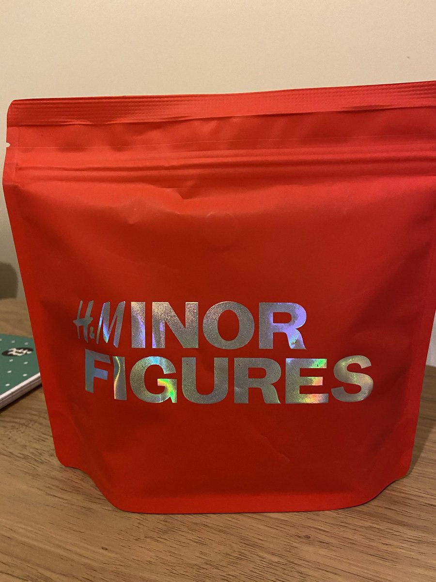 DavePhillips75's tweet photo. FREE GIFT!!
Whole coffee beans (I don’t have a grinder) - I will post to you (for free) if you want them. UK only (I’m not made of money).
First responder gets them.  I’ll DM you for address. #payitforward https://t.co/mmCWtUIpFP
